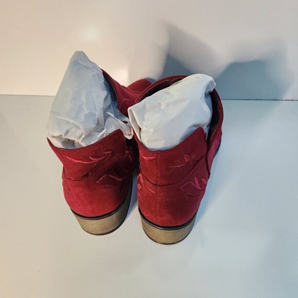 Journey Collection Tabitha Red Faux Suede Embroidered Ankle Boots Size 11/41 - Picture 5 of 11